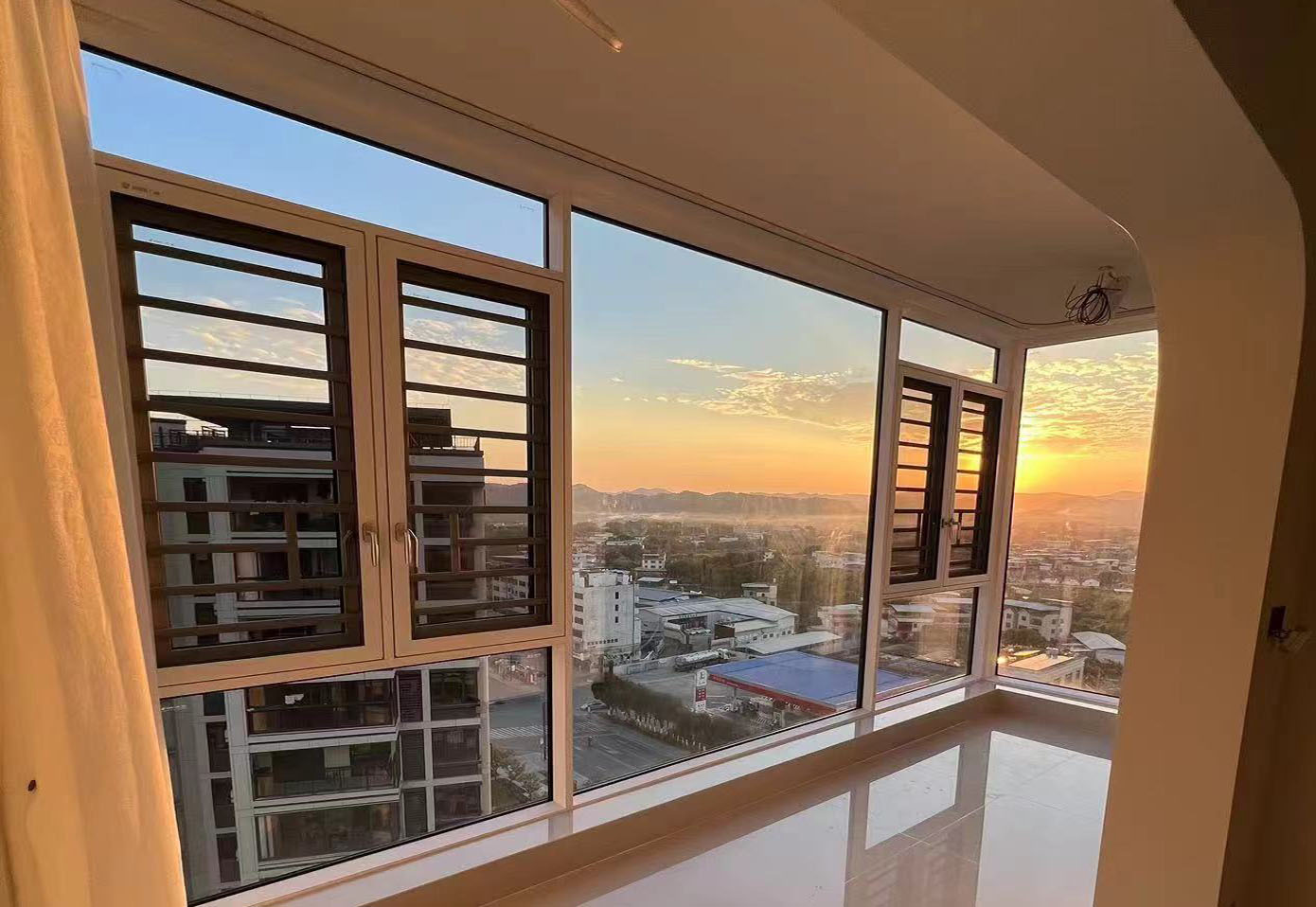 铂哲门窗在广州多人定制吗